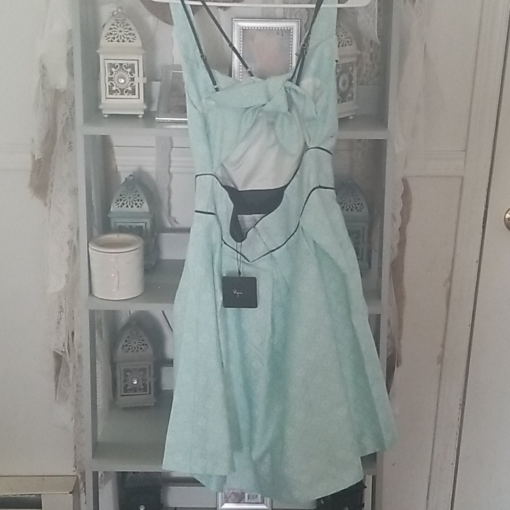 RYU Cute 💞 Dress - Picture 3 of 4